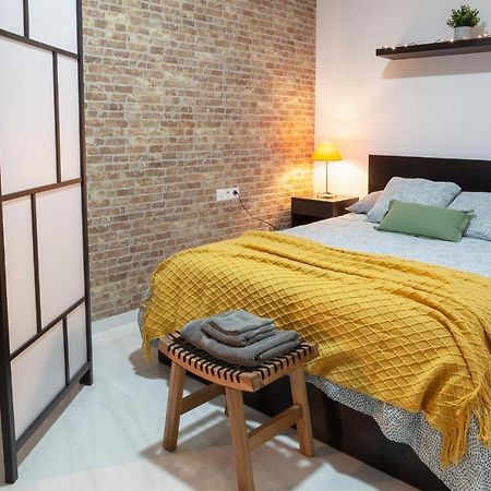 شقة Artistic Digital Retreat-Great Location Near Metro فالنسيا المظهر الخارجي الصورة